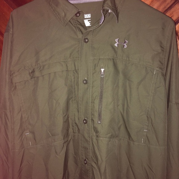 Lightweight Under Armour heat-gear - Picture 2 of 7